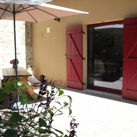 Ferienhaus For 20 People Near Mont-saint-michel