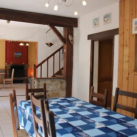 For 20 People Near Mont-saint-michel *
