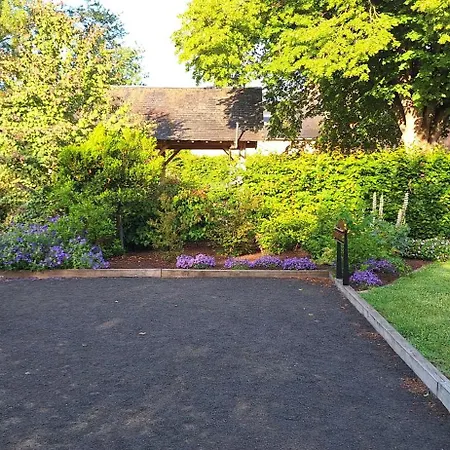 Ferienhaus For 20 People Near Mont-saint-michel